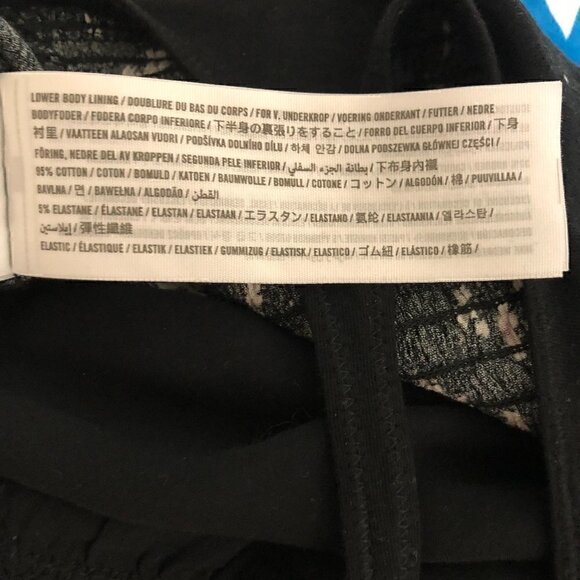 NWT Abercrombie & Fitch Floral V-Neck Bodysuit - Picture 7 of 7